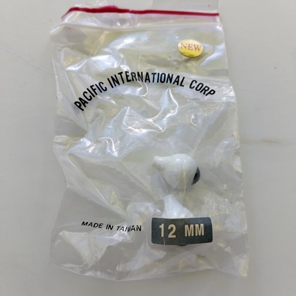 Pacific International Corp 12mm Blue Eyeballs Eyes for Doll Making - Picture 1 of 2